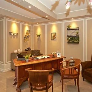 ** Hotel Hotel Central Zwitserland